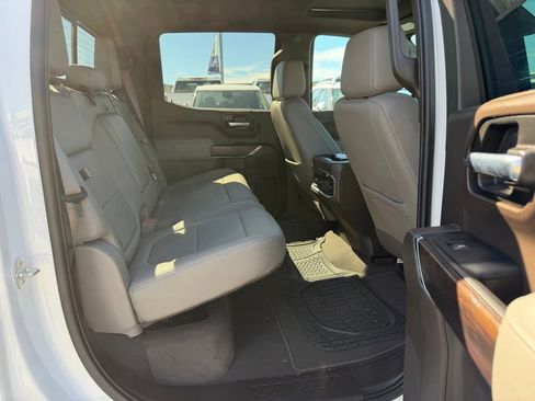 Used 2021 GMC Sierra 1500 SLT image 11
