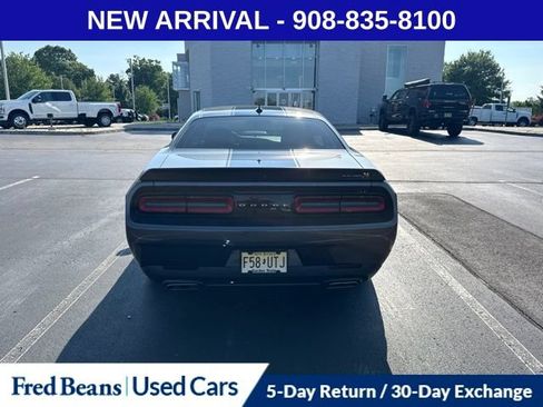 Used 2021 Dodge Challenger R/T Scat Pack RWD image 7