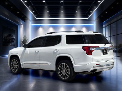 Used 2023 GMC Acadia Denali AWD/4WD image 8