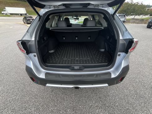 Used 2021 Subaru Outback Limited AWD/4WD image 26