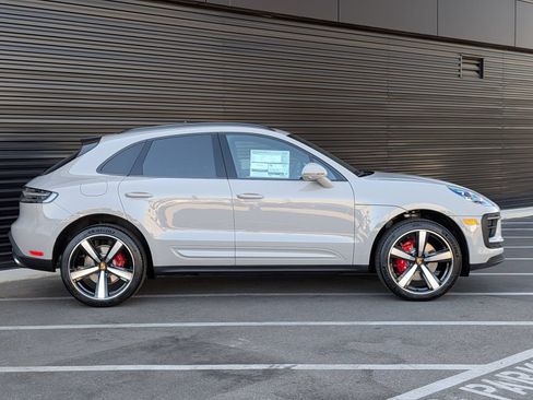New 2026 Porsche Macan S AWD/4WD image 8