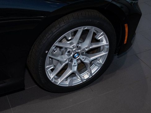 Used 2025 BMW 330i xDrive Sedan w/ Premium Package image 6