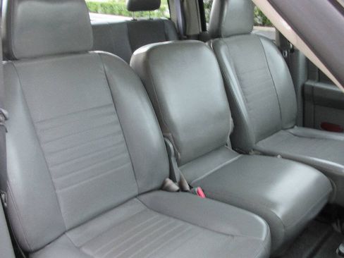 Used 2007 Dodge Ram 2500 Truck ST RWD image 23