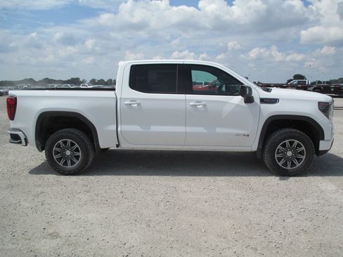 New 2026 GMC Sierra 1500 AT4 w/ AT4 Premium Package AWD/4WD image 3