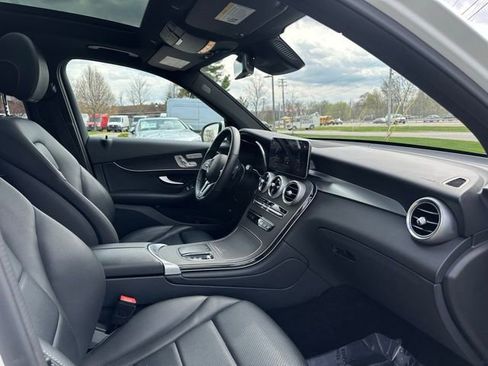 Used 2022 Mercedes-Benz GLC 300 4MATIC image 28
