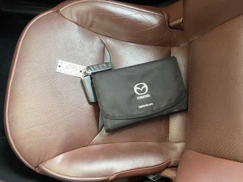 Used 2016 MAZDA CX-9 Signature image 9