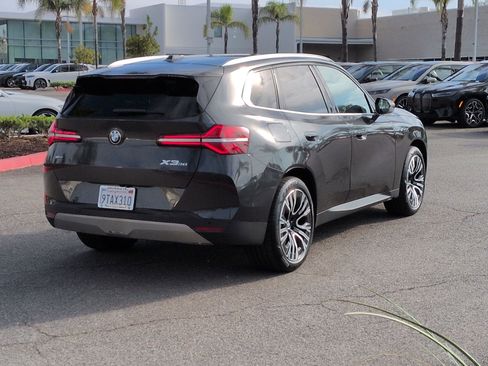 Used 2025 BMW X3 xDrive30i w/ Convenience Package image 10