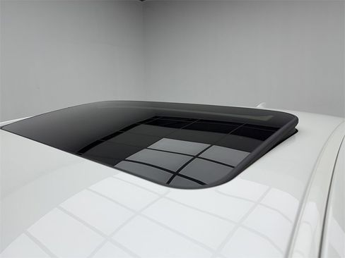 Used 2023 Lexus ES 350 w/ Premium Package image 18