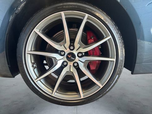 Used 2025 Genesis G70 2.5T RWD image 14