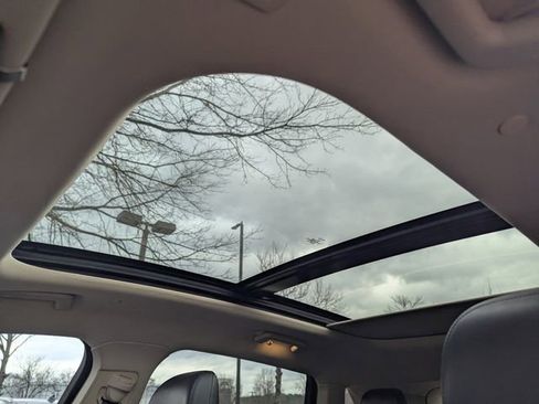 Certified 2021 Lincoln Nautilus Reserve w/ Equipment Group 201A image 20