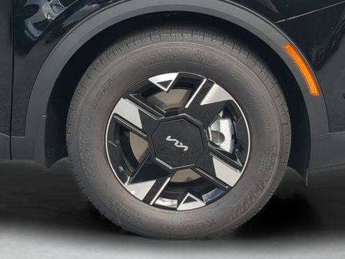 New 2026 Kia Sportage LX image 10