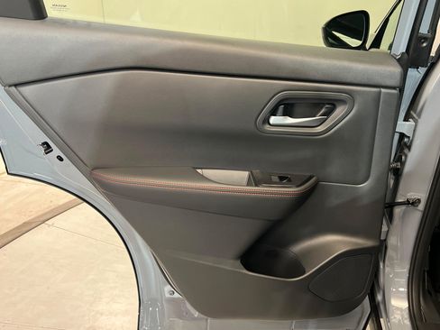 New 2026 Nissan Rogue SV AWD/4WD image 18