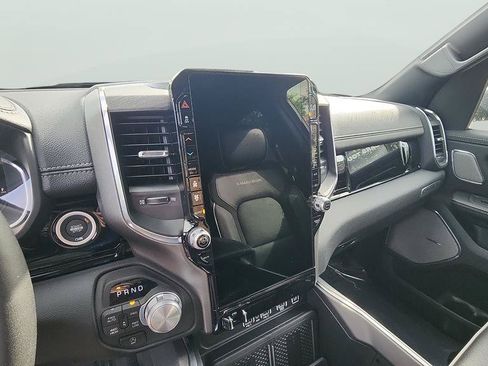 New 2026 RAM 1500 Laramie AWD/4WD image 13