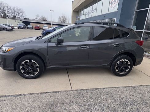 Used 2023 Subaru Crosstrek 2.0i image 4