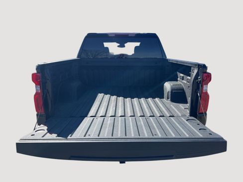 Used 2022 Chevrolet Silverado 1500 RST image 18