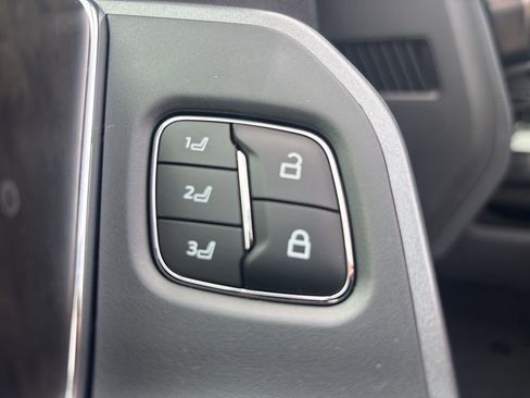 New 2026 Ford F350 Lariat w/ Chrome Package image 21