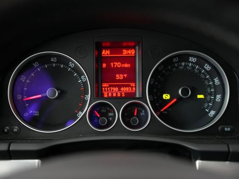 Used 2009 Volkswagen GTI Base image 16