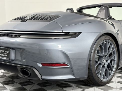 New 2026 Porsche 911 Carrera RWD image 10