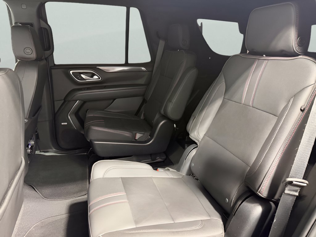 Used 2023 Chevrolet Tahoe RST w/ Luxury Package AWD/4WD image 14