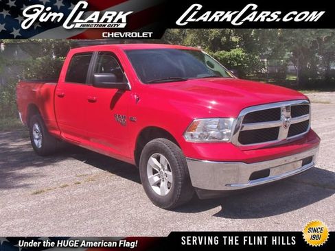 Used 2020 RAM 1500 Classic SLT AWD/4WD image 1