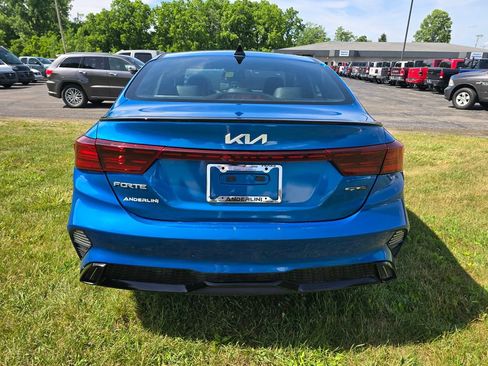 Used 2022 Kia Forte GT-Line w/ GT-Line Technology Package FWD image 6