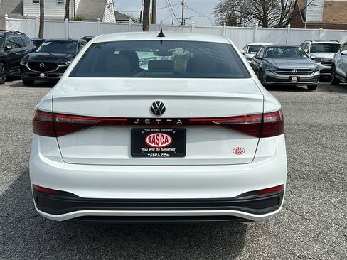 New 2025 Volkswagen Jetta Sport FWD image 5
