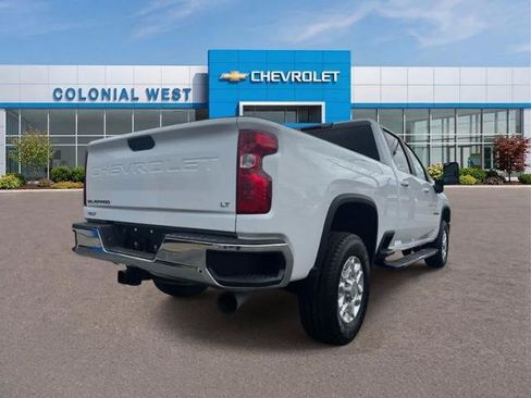Used 2025 Chevrolet Silverado 2500 LT AWD/4WD image 12
