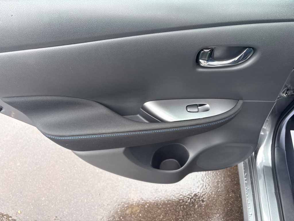 Used 2023 Nissan Leaf S FWD image 31