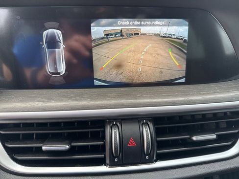 Used 2022 Alfa Romeo Stelvio Ti image 27