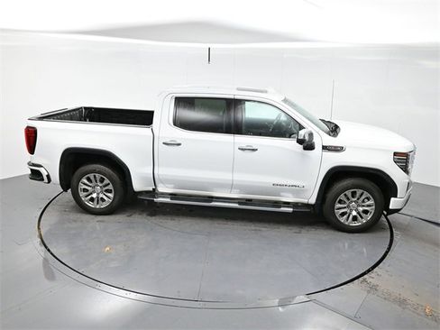 Used 2022 GMC Sierra 1500 Denali image 24