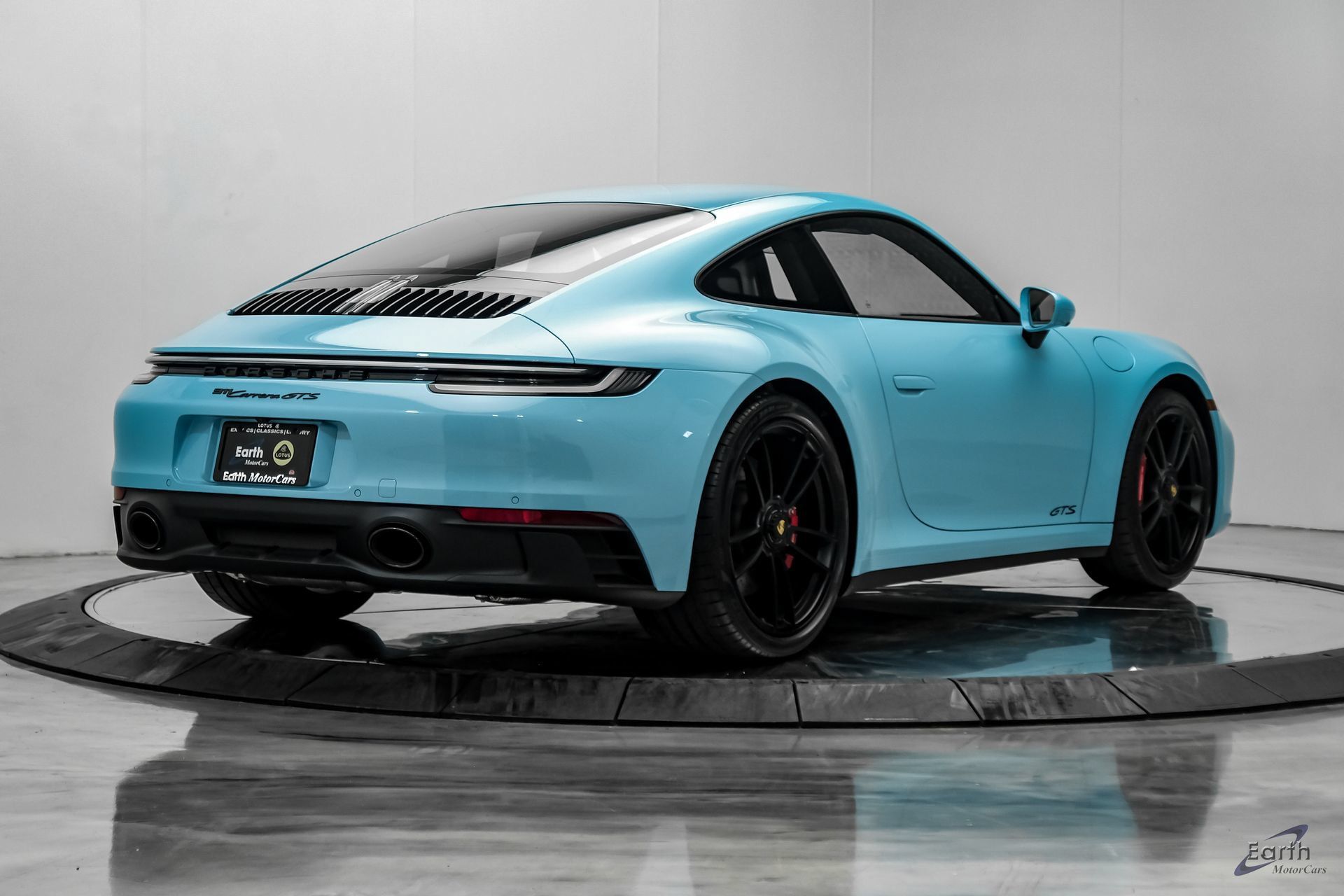 Used 2024 Porsche 911 Carrera GTS RWD image 17