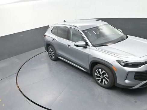 New 2026 Volkswagen Tiguan S image 13