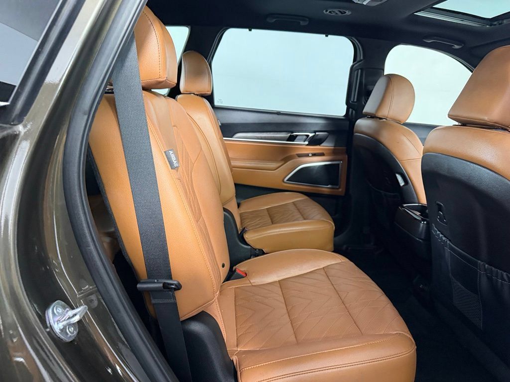 Used 2024 Kia Telluride EX X-Line AWD/4WD image 19