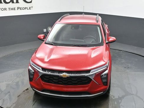 New 2026 Chevrolet Trax LT w/ LT Convenience Package image 37