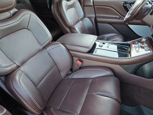 Used 2020 Lincoln Aviator Black Label image 7