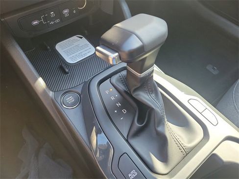 New 2025 Kia K4 EX image 28