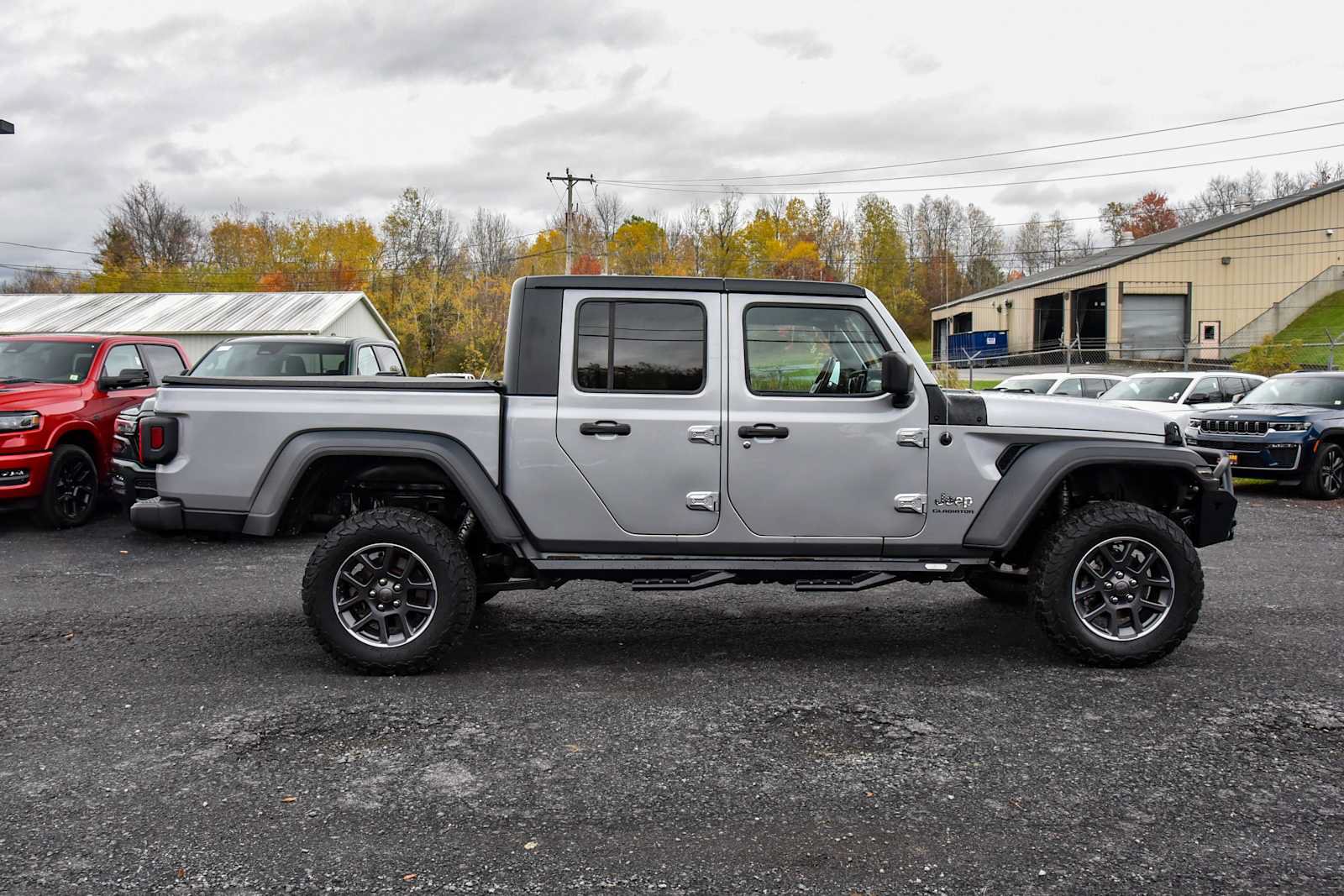Certified 2020 Jeep Gladiator Sport w/ Quick Order Package 24S AWD/4WD image 2