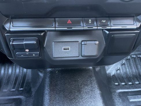 Used 2020 Chevrolet Silverado 3500 W/T w/ WT Fleet Convenience Package image 25