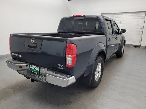 Used 2018 Nissan Frontier SV image 9