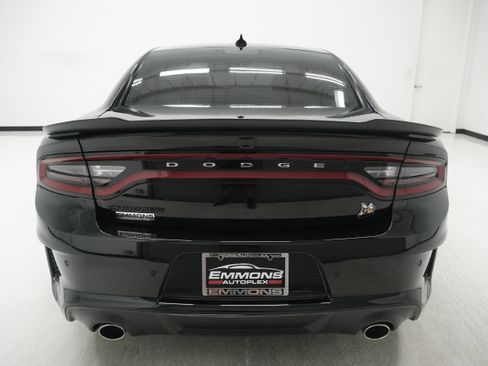 Used 2022 Dodge Charger Scat Pack RWD image 5
