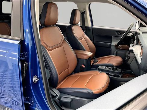 Certified 2024 Ford Maverick Lariat FWD image 7