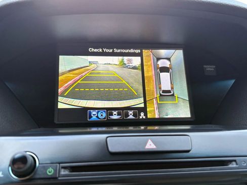 Used 2017 Acura MDX SH-AWD w/ Advance Package image 24