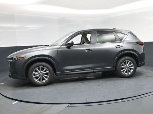 New 2025 MAZDA CX-5 AWD 2.5 S w/ Preferred Package image 3