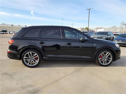 New 2026 Audi Q7 3.0T Prestige image 7