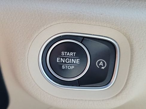 Used 2022 Mercedes-Benz GLE 350 image 30