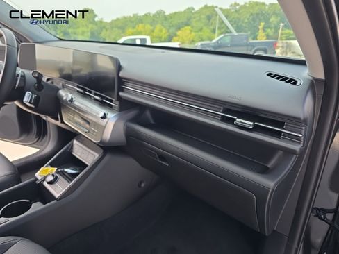 New 2026 Hyundai Kona SEL Premium image 32