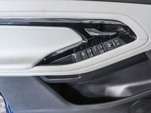 Used 2021 Land Rover Range Rover Evoque S image 21