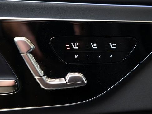 New 2026 Mercedes-Benz CLE 53 AMG 4MATIC Cabriolet image 17