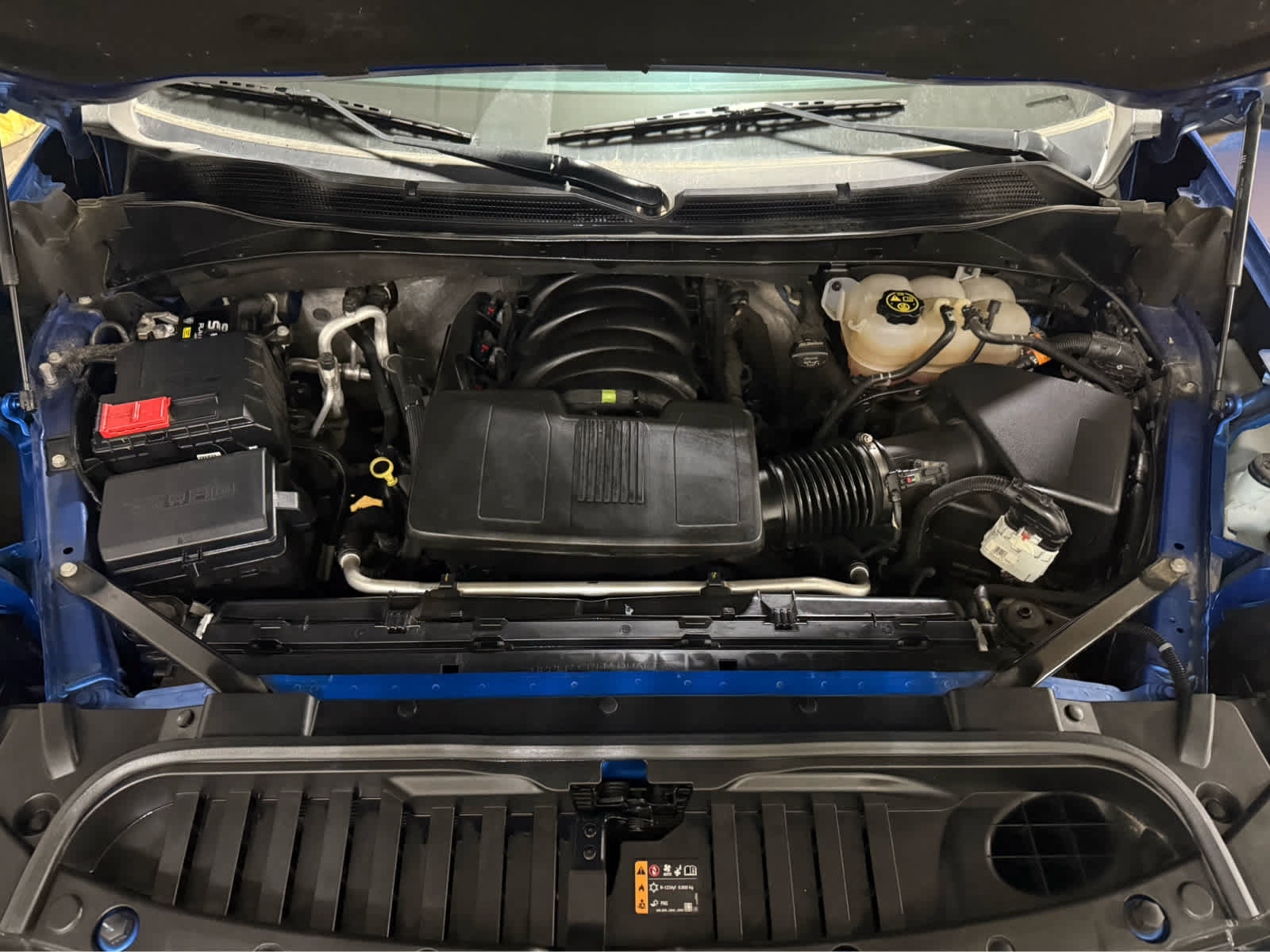Used 2023 Chevrolet Silverado 1500 ZR2 w/ Technology Package AWD/4WD image 12