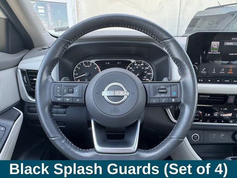 Used 2023 Nissan Rogue SL w/ SL Premium Package FWD image 15